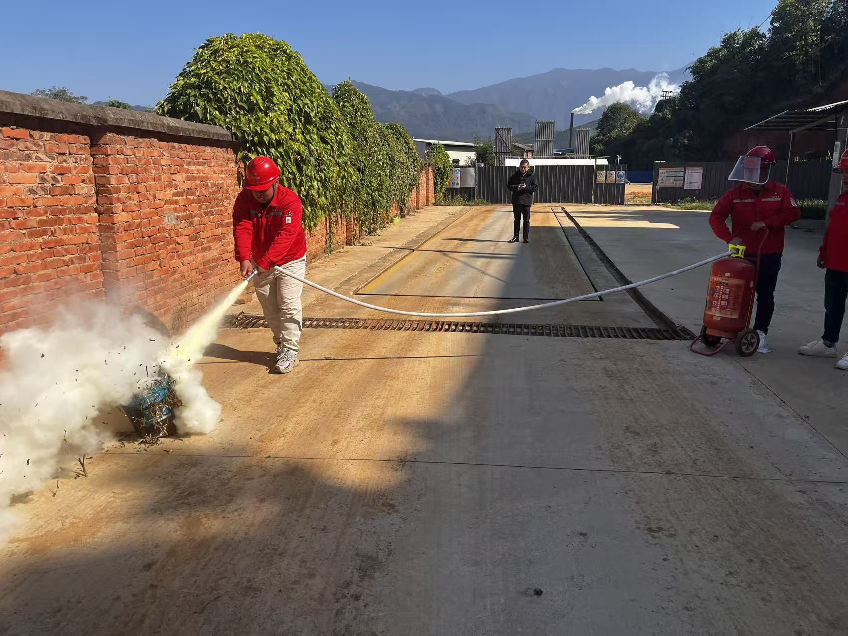 Ãð»ðÆ÷ʹÓÃÑÝÁ· (2).jpg